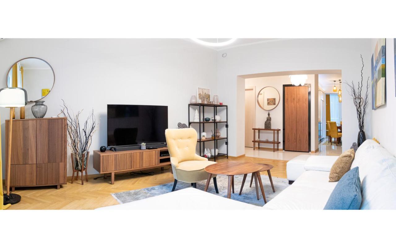Dani City Center Apartment Белград Екстериор снимка