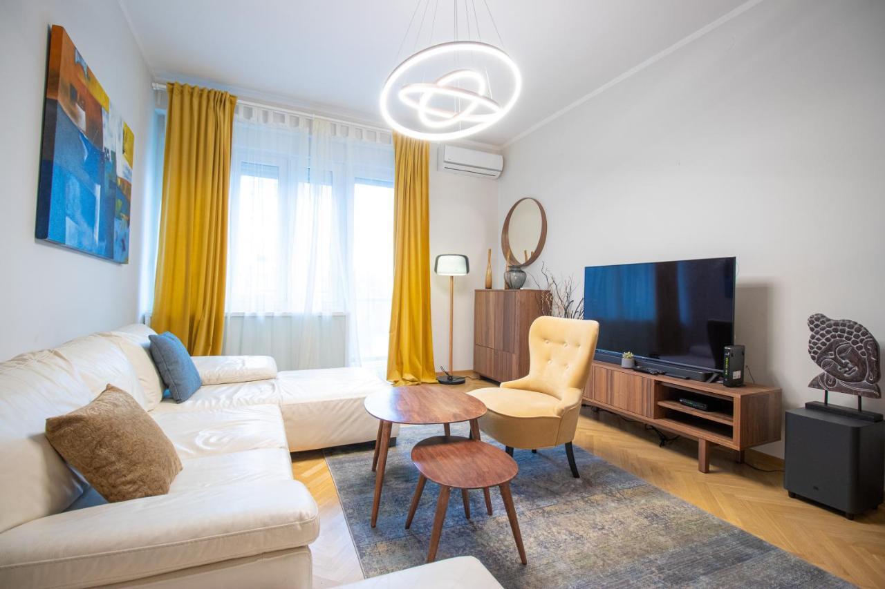 Dani City Center Apartment Белград Екстериор снимка